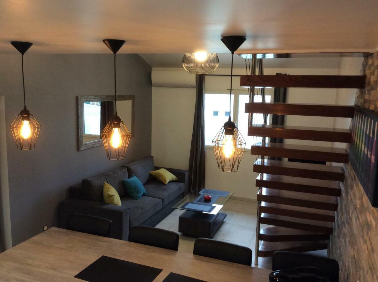 Appartement De Vacances Au 1Er Etage 45M2 Antibes Bagian luar foto